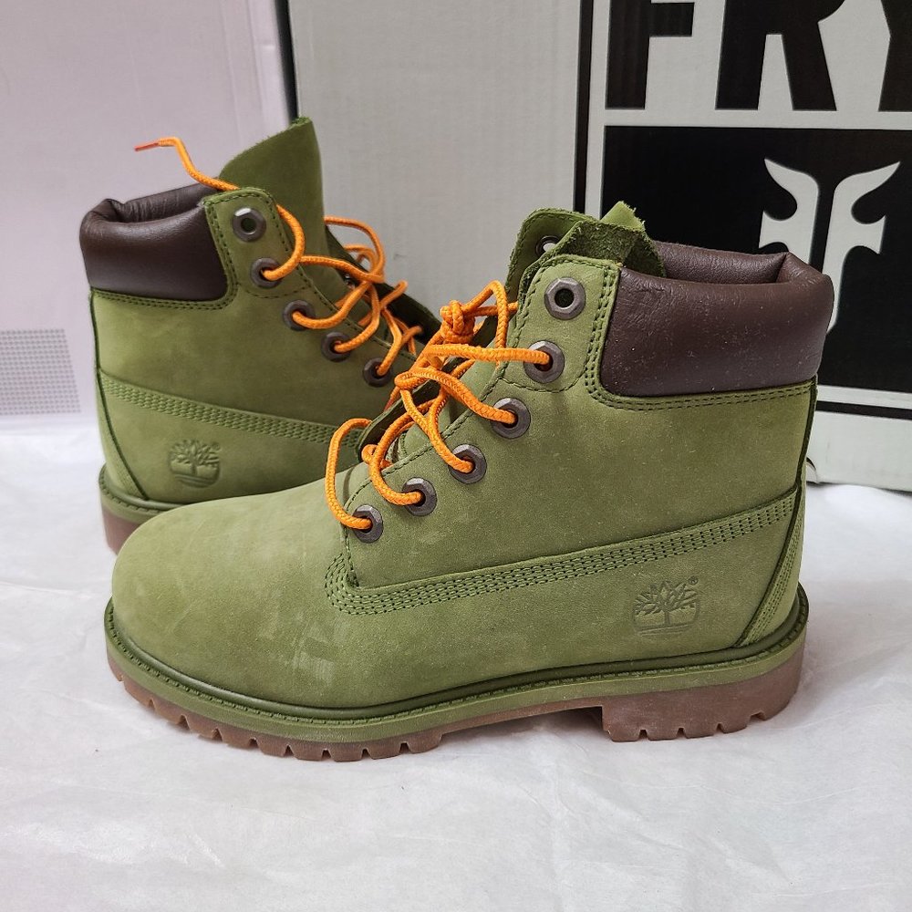 NWOB TIMBERLAND big kid's boots